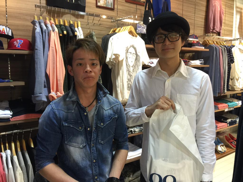 99marinoacity's tweet photo. ありがとうござい〼😸
GUESS、F&amp;M新作
ゲットしてくれました！
まだまだ元気に営業してます！！ http://t.co/QPhJqT1Bmk