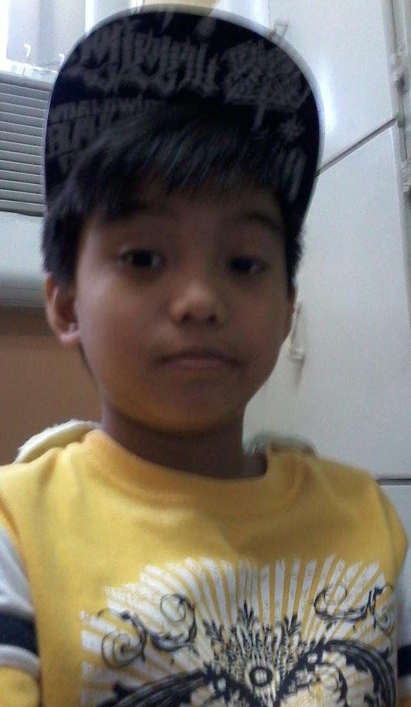MarkKiller82's tweet photo. #AtTheHospital HaHaHa http://t.co/2ey7LAyxKY