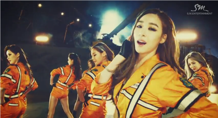 seulililac's tweet photo. SNSD 'Catch me if you can' mv (CAP) Tiffany #CatchTiffany #catchGG #CatchMeIfYouCan http://t.co/Ecjn3492Kf