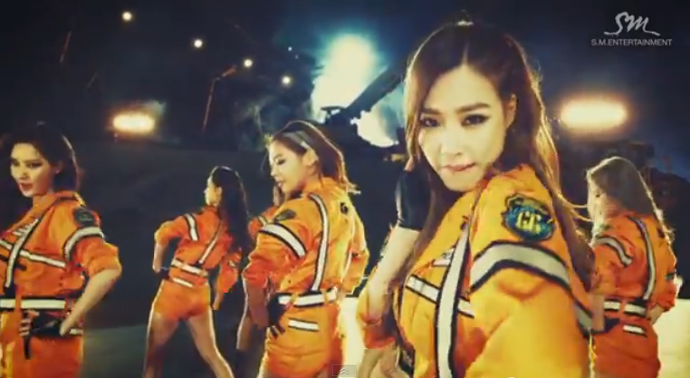 seulililac's tweet photo. SNSD 'Catch me if you can' mv (CAP) Tiffany #CatchTiffany #catchGG #CatchMeIfYouCan http://t.co/Ecjn3492Kf