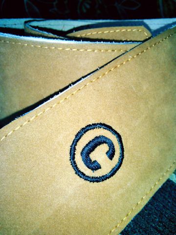 Bahan suede &amp; kulit sapi asli