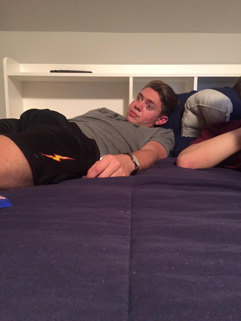 RyanAbe's tweet image. *prolly thinkin about space and shit*