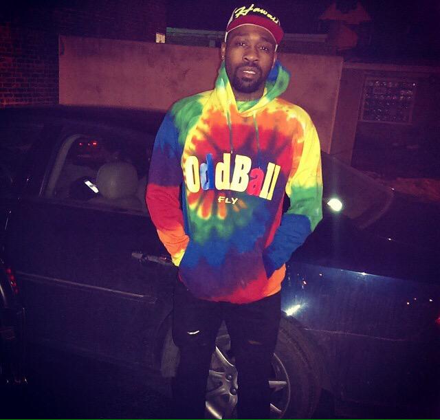 OddBall_Z's tweet photo. Support the Movement #OddBallFly http://t.co/kladrzoA4i