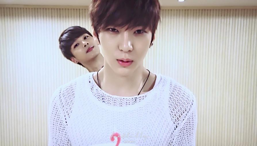 CCNF9sfUwAIjaTu.jpg:large