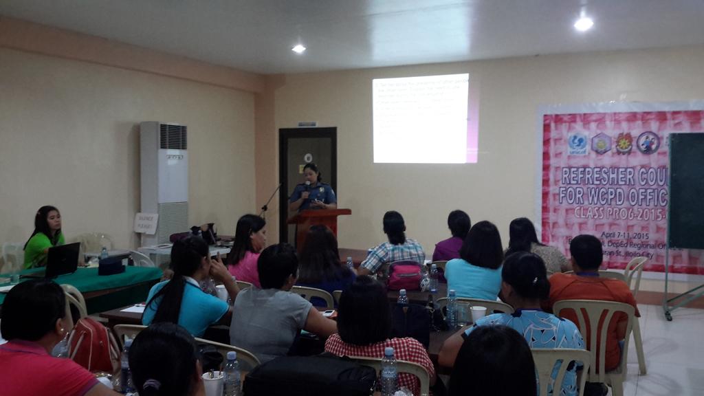 Pro6Wccd's tweet photo. PInsp Grace Doceo lectures on How to Interview a Trafficked Victim @pnpts_rstu6 @ordpro6 @pnp_region6 http://t.co/3cVbOQMQTh