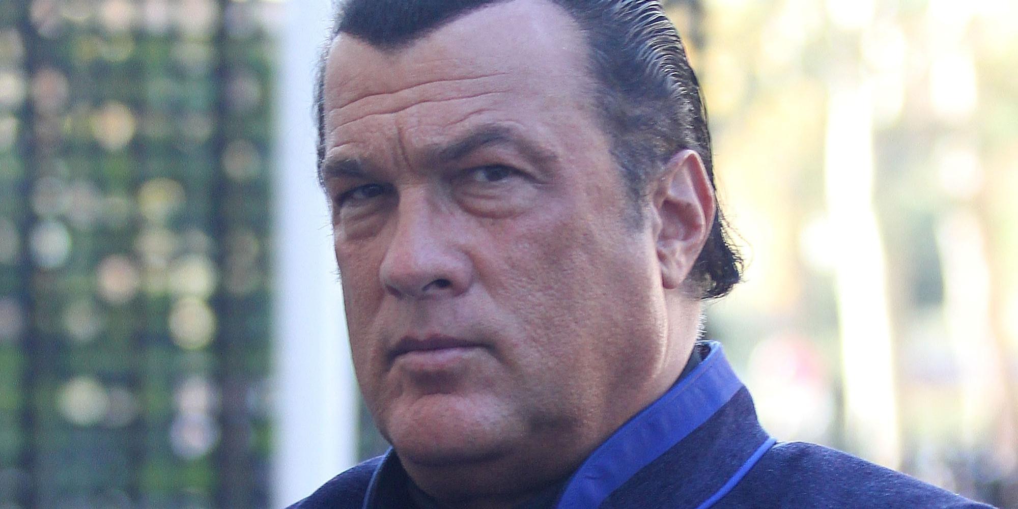 Muchas felicidades al imperturbable Steven Seagal que hoy cumple 63 años. 
Happy birthday Steven 