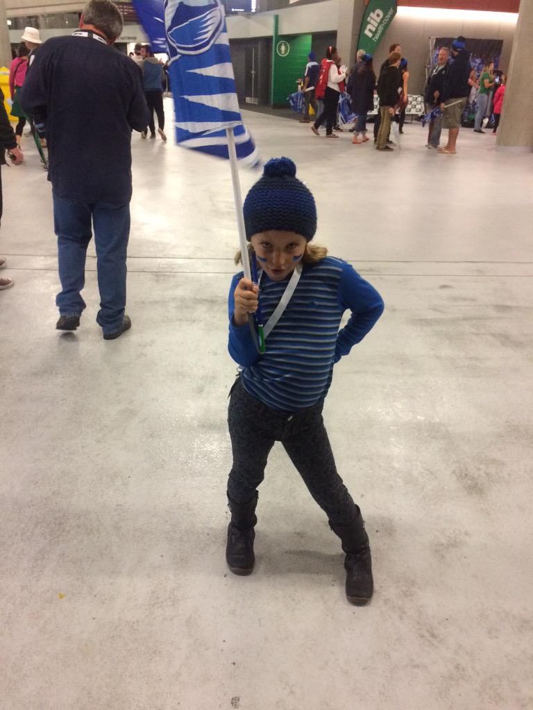 john_holley's tweet photo. Guess who I am supporting? @BluesRugbyTeam #TrueBlueHQ #strengthinnumbers #BluesNation http://t.co/O5laZhZY2x