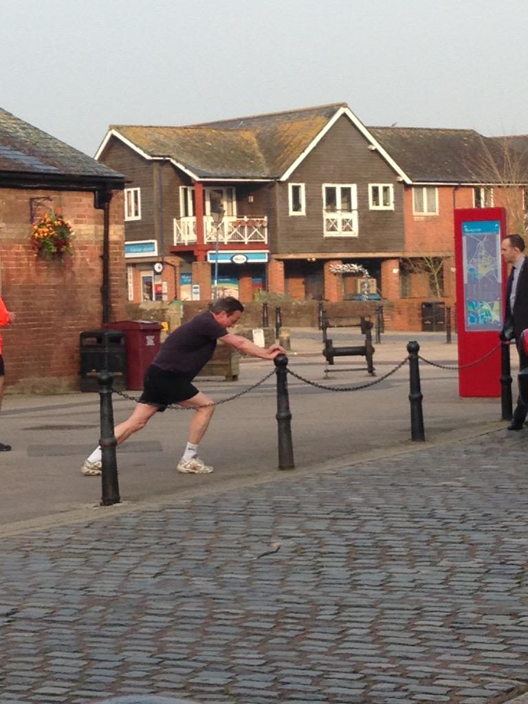TheProspect1's tweet photo. The @Number10gov after his jog along @TheQuayExeter @ExpressandEcho @TheExeterDaily @WMNSunday #Election2015 http://t.co/lmsKYmzhWB