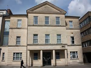 @mktggloucester &amp; Cultural hub move Monday Holloway House, 71 Eastgate St. @strike_a_light <a href="/createglos/">createglos</a> <a href="/Theatreglos/">Theatreglos</a>