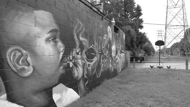 mccauley318's tweet photo. Heart of a Hustler…
Mind of a G…

#SUC4Life #RIPDJScrew #RIPFatPat #RIPBigMoe #RIPBGGator #RIPBigMello #RIPBigHawk http://t.co/JcemMlsSBq