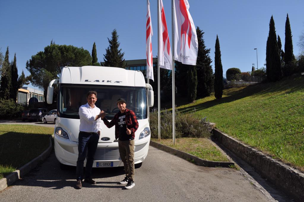 Tony Cairoli &amp; Laika! #LaikaCaravans <a href="/Antoniocairoli/">.</a> 
tonycairoli.com/w2/?p=4897