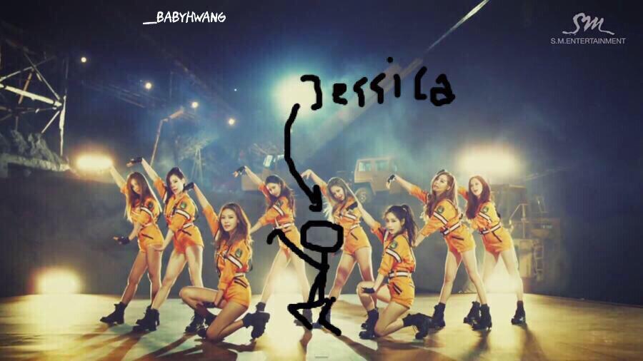 karnnsone's tweet photo. นั่นไงๆเจสสิก้านั่นไง😂😭😭😭😭😭 #cacthGG #catchJessica #CatchJessiIfYouCan #CatchMeIfYouCan http://t.co/qUPIWhySCf