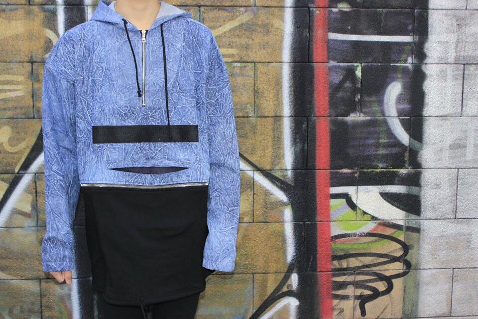 DOG_OSAKA's tweet photo. 明日入荷🙋🙋✨

HOMME＋FEMME LA
Future Pullover

前にはポケットやZIPが施された他にはないプルオーバー😆‼️ http://t.co/ouf3RqkxxW