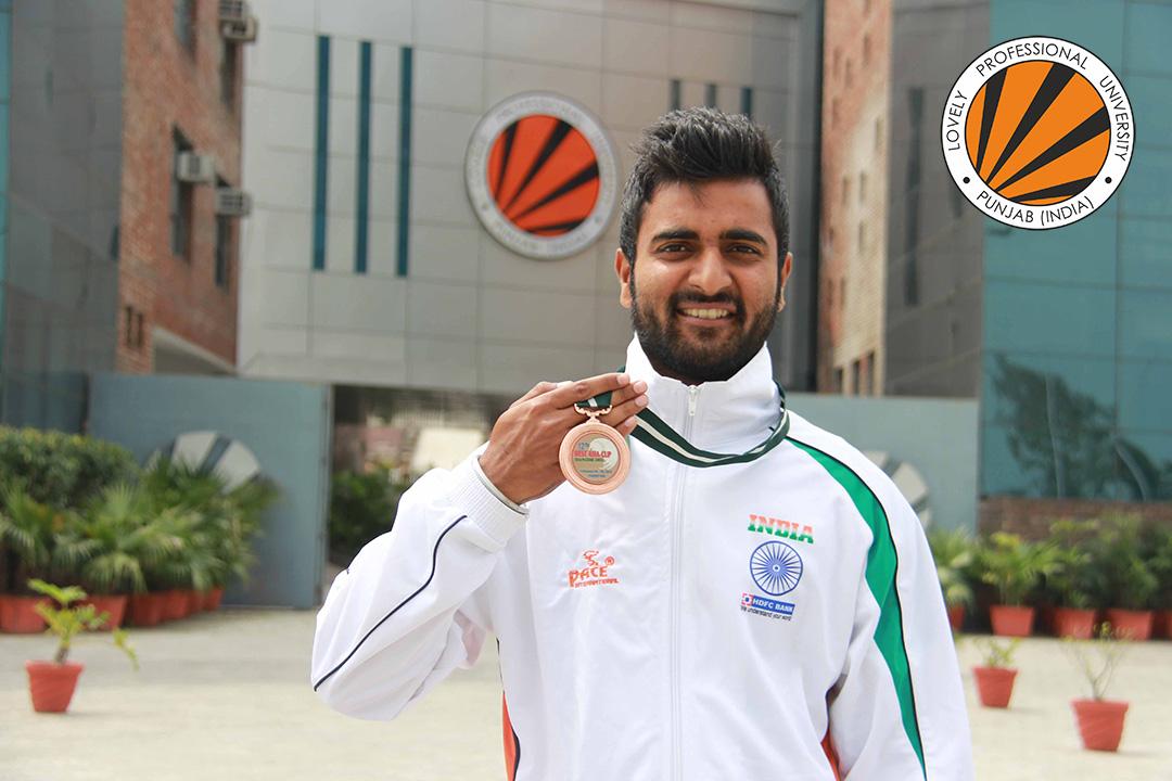lpuuniversity's tweet photo. #LPU #Student represented #India at 12th West #AsiaBaseball Cup held in #Pakistan. Know more: http://t.co/59ky7kd2iZ http://t.co/6LXMKyvU1q