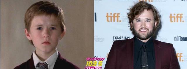 Happy birthday Haley Joel Osment, 27 today! Here he is in the 90s..... and NOW! - 