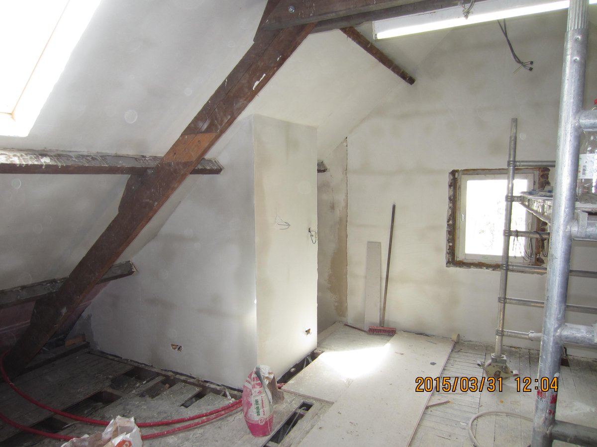 JeanGrell's tweet image. Rénovation complète d'une maison modeste : Les travaux continuent !