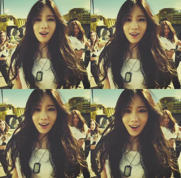 bjhairen's tweet photo. new ava and new header ^^ #CatchMeIfYouCan #CatchGG #CatchTaeyeon http://t.co/5yVPmtnHBL