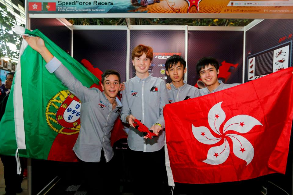 SC_Racers's tweet photo. SC Racers and @F1SpeedForce collab team, @SpeedForceRacer, in the WFs last year! Photo by @F1inSchoolsHQ #F1inSchools http://t.co/WUBOa5InYE