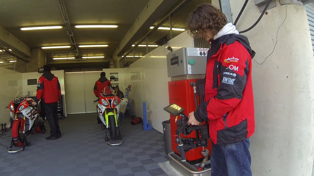 steadymov's tweet image. steadymov to 24hr of Le Mans moto