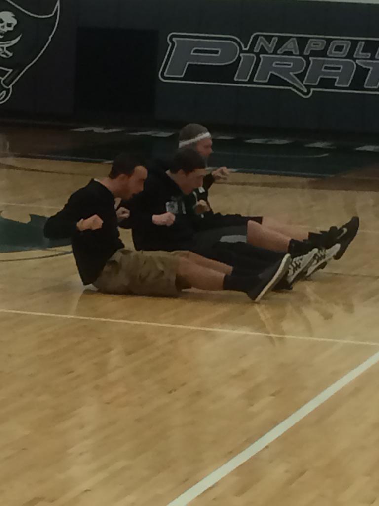 Julie Roberts tweet media