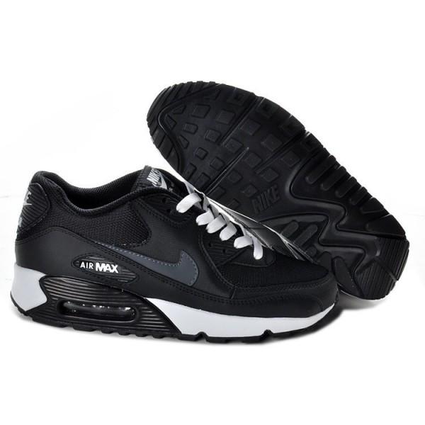 THEHARDFACE's tweet photo. Nike Air Max: 49,99€
iPhone 5s: 165,28€
Monster Beats PRO: 59,50€
Monster Beats Studio 74,37€

http://t.co/GGH630CNBL http://t.co/RQDwhJpMDS