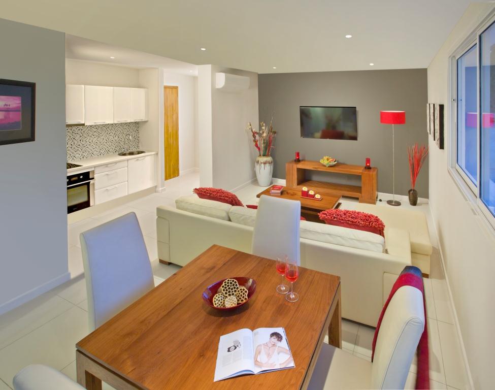 An apartment fully serviced and next to the beach? Of course it is possible!
#Thailand #Realestate