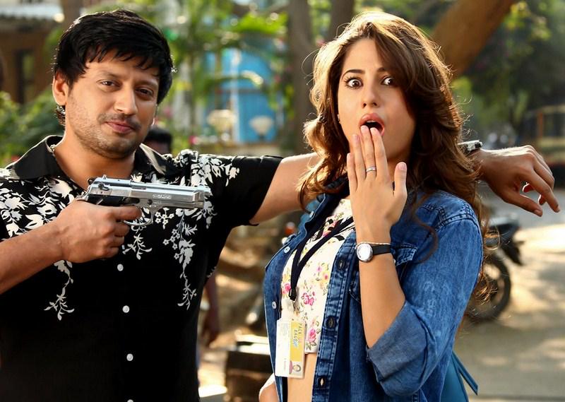 Australian actress Amanda in Prashanth's 'Saahasam' Australian actress Amanda in Prashanth's 'Saahasam'