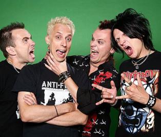 rokoed's tweet image. Наив готовятся выпустить новый альбом уже этой осенью
rockyou.kiev.ua/news/item-2390…