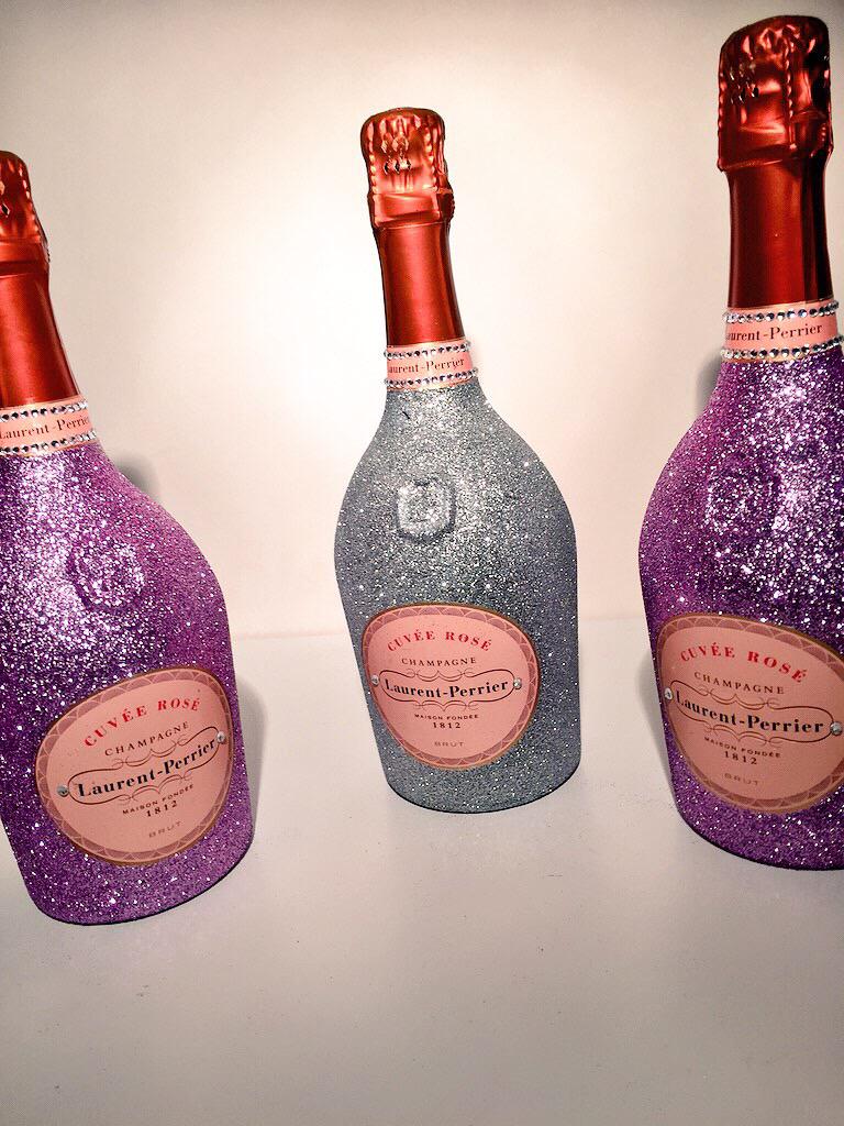 BlingBottle's tweet photo. Perfect day for a glass of LPR today 😍😎
http://t.co/ihdzo50p6s http://t.co/yLYLvkRMUa