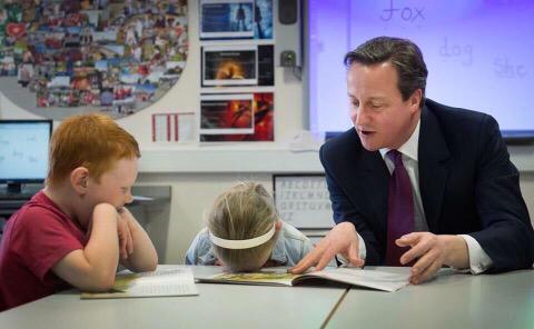 BraybrookA's tweet photo. Does this happen to all PMs #BritishPM and #AustPM #notjustthekids http://t.co/t919zuv2lr