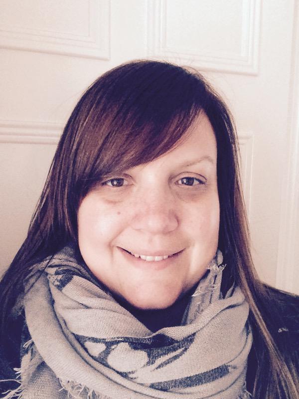 JaggedEdgeSWF's tweet image. Laura rated us 5 out of 5! #salonselfie