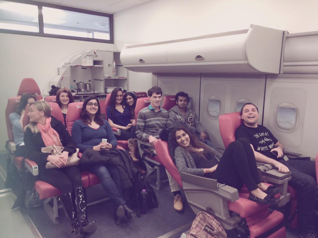 RonniesRules's tweet photo. What BMKs do when their room was shutdown? Run to the airplane class to have fun #lol #MKM915 #friends @SenecaCollege http://t.co/fsaMLzPDtQ