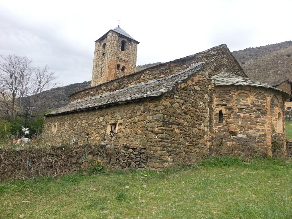 ContrastTrip's tweet photo. Paisatges de novel.la per la Vall d'Àssua. Pallars un Viatge de Contrast Disfruta-ho amb nosaltres.@ContrastTrip http://t.co/lplKAwMiPh