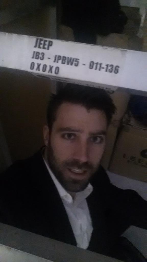 TryFailAdjust's tweet photo. Last few hours trapped in a display closet! #autoshowlife
#bittersweet
#bringonsummer
#jeep http://t.co/zWtnMFdrjk