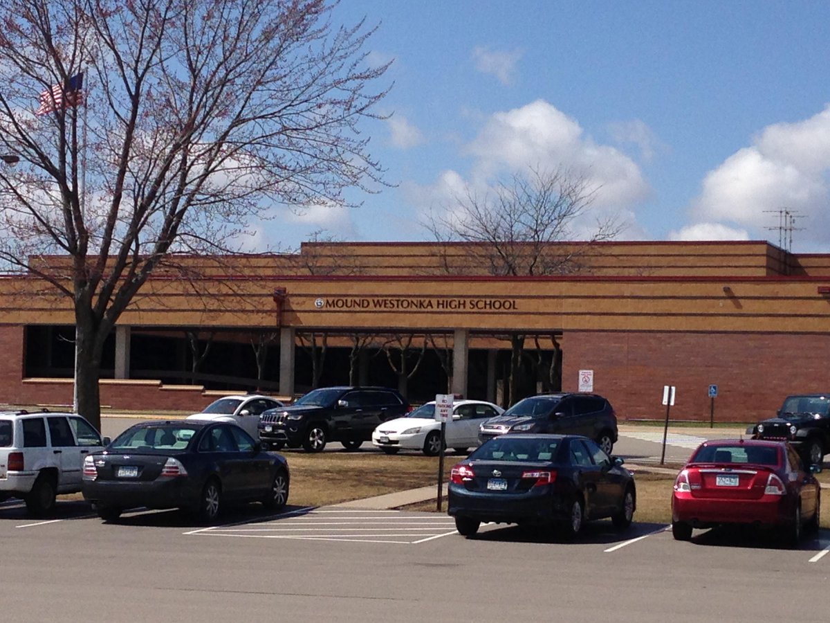 thewestonkaedge's tweet image. What a difference a couple of hours makes! #ThatsMoreLikeIt #MNSpring