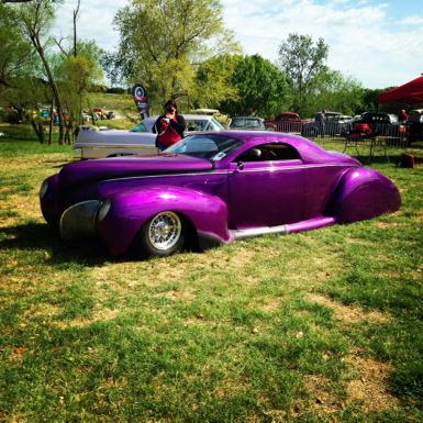 HotRodSanctuary's tweet photo. #LoneStarRoundUp #HRSCrew #HotRodSanctuary #HotRod #princeisjealous http://t.co/ITZLMyyDkV