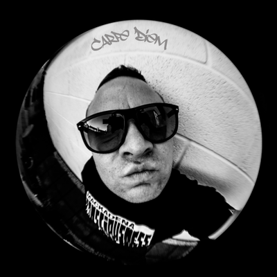 Quantoch's tweet photo. RT @carpediemremix Turbos and Cuts by @Mackadena_DvD @apakalips51 @51hiphop #hiphop via… http://t.co/M7ddaMSt2V http://t.co/cTbnI0LLG0