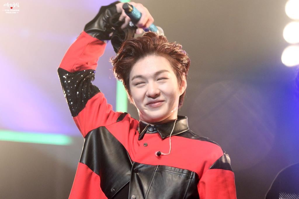 ChangsubFAM's tweet photo. [PIC] 150404 BTOB #Hellomelodyinbusan - Changsub 
Cr.BTOB910226 #2 http://t.co/HDZD6ck2UF