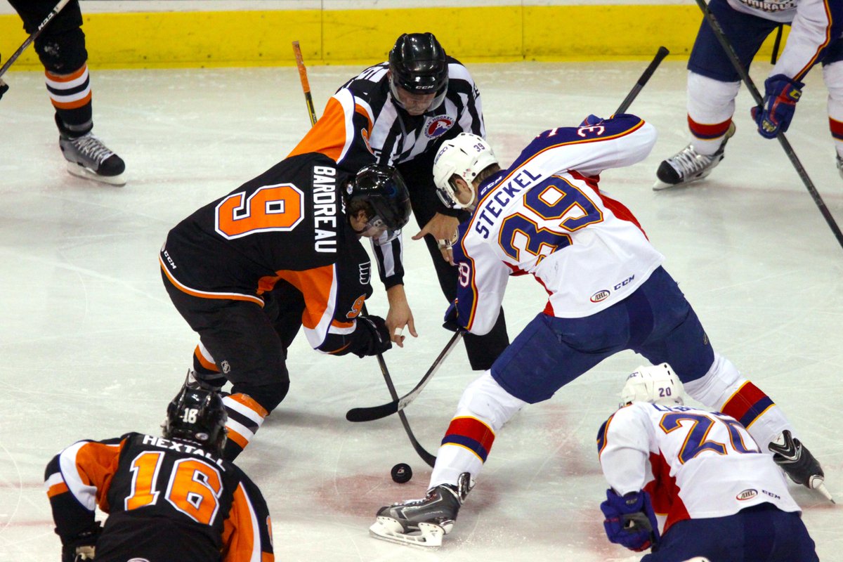 NorfolkAdmirals's tweet photo. GAME DAY!! Dave Steckel and the Admirals meet @LVPhantoms tonight @PPLCenter for a 705pm puck drop! #NORvsLV http://t.co/thBALlfOCU