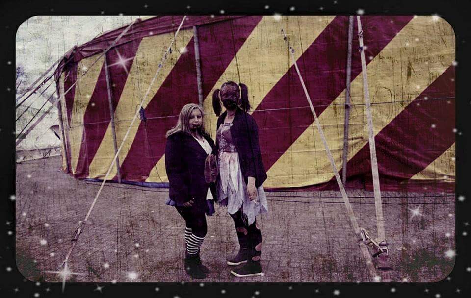 HorrorFreaQs's tweet photo. Het Horror Circus 2015 Tilburg http://t.co/SfyqBPj0GJ