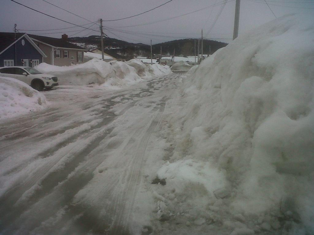 bcostello4's tweet photo. $1400 damage done to my 2014 cx5 due to poor road conditions on Rosedale... @CornerBrook http://t.co/c6do9WggMe