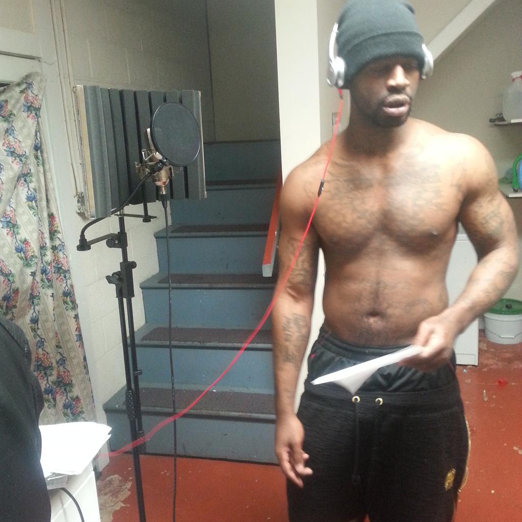workin_mines's tweet photo. Dis my whole life i #im #at #it #EVERYDAY http://t.co/Nf9zuHwisf