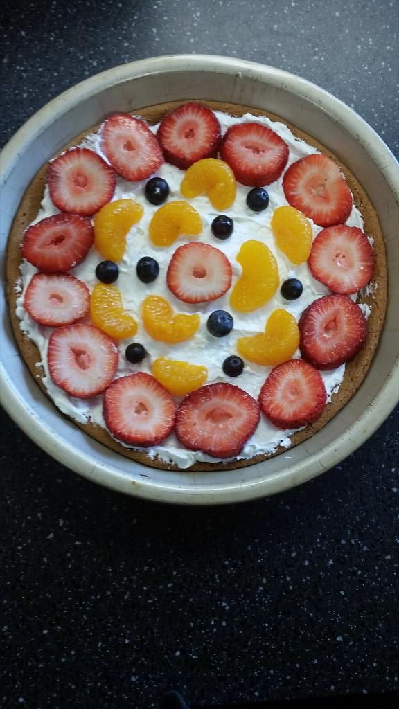 CoachGhezzi's tweet photo. Fruit Pizza Contest Time!! Vote for your favorite! Vote #1, #2, #3 or #4. We need your help! #BBFACS http://t.co/xhFUzY6elC