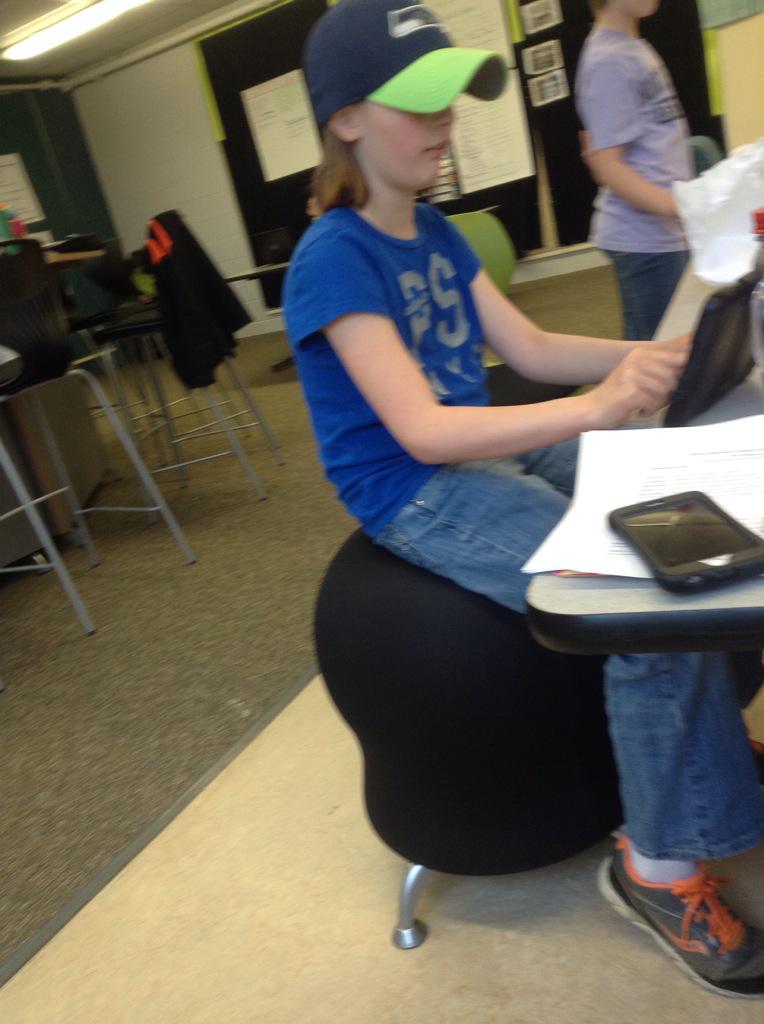 Kate Bosak tweet media