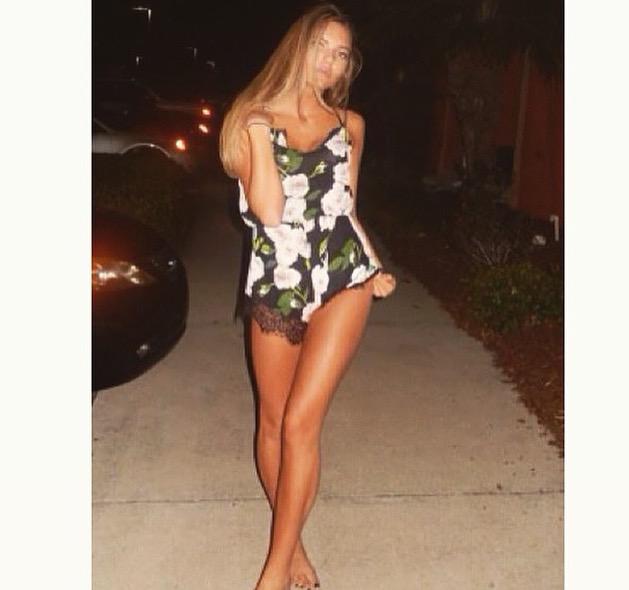 Have you seen our floral and lace Playsuits? Available to order now 😍🌸