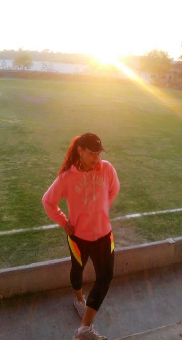 HGAManais's tweet photo. Buenos dias, terminando de correr!!! http://t.co/jF5GXYPlOU