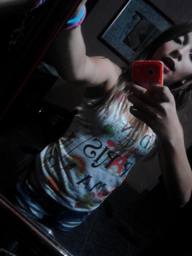 AMelina's tweet photo. " Sueña sin miedo vive sin limites " http://t.co/blg1ebtFdA