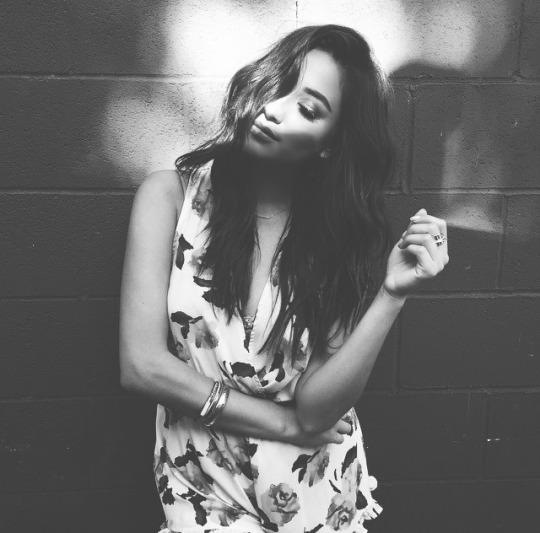 HAPPY BIRTHDAY SHAY MITCHELL!!! 28 YEARS OF PERFECTION!  
