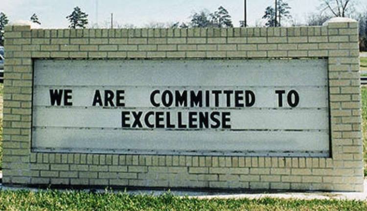 TransitionalTV's tweet image. Keep your message simple... and spell it correctly. Have a good weekend all! #contentmarketing #digital #HappyFriday