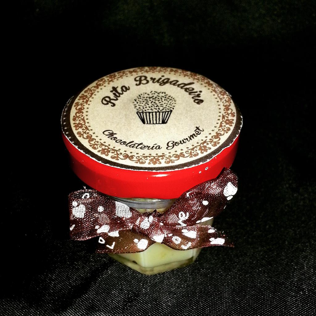 brigaderiaesp's tweet photo. Brigadeiro Gourmet para tomar con cuchara ! Disponible en todos los sabores descubra tb nuestros sabores especiales. http://t.co/U9unJoelyq